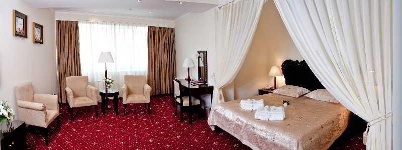 Jumbo Hotel